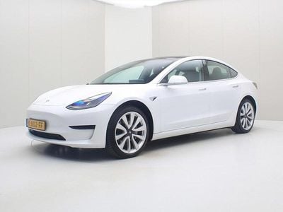 Wit Gebruikt 2020 Tesla Model 3 Standard Range Sedan | € 19.700 (Eerlijke prijs)