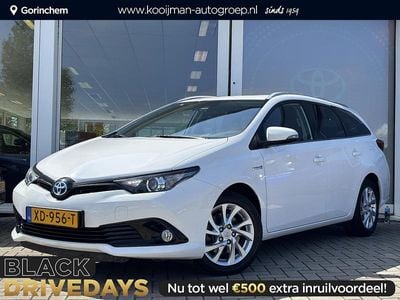 Toyota Auris Hybrid