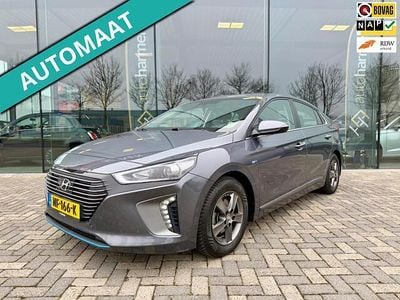 Grijs Occasion 2017 Hyundai Ioniq Premium Hatchback | € 14.745 (Eerlijke prijs)