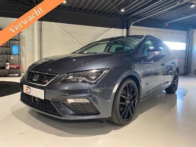 Grijs Occasion 2019 Seat Leon ST FR Stationwagen | € 18.750 (Iets duurder)