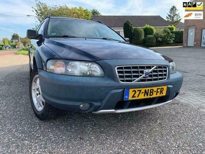 tweedehands Volvo V70 CROSS COUNTRY 2.4 T Comfort Line AIRCO/CRUISE/NAP