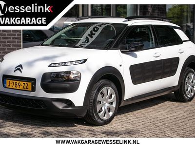 Wit Gebruikt 2016 Citroën C4 Business Class SUV | € 7.950 (Eerlijke prijs)