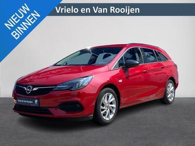 tweedehands Opel Astra Sports Tourer 1.2 Blitz Edition | Navi | Clima | Winterpakket | Cruise | PDC | Carplay ( Vestiging - Nieuwegein )
