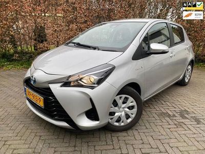 tweedehands Toyota Yaris 1.5 Hybrid Active-Automaat-Navigatie-Camera-trekhaak!