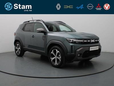 Groen (metallic) Occasion 2025 Dacia Duster Journey SUV | € 30.990 (Goede deal)