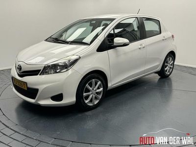 tweedehands Toyota Yaris 1.3 VVT-i Airco-Navigatie-Camera-Lm.15'velgen