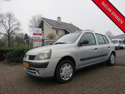 Renault Clio II