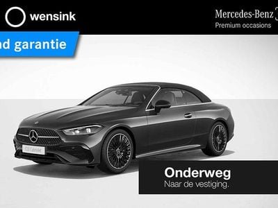 Zwart Gebruikt 2024 Mercedes 200 AMG line Cabriolet | € 66.850 (Super prijs)