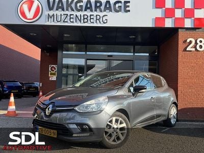 Grijs Gebruikt 2019 Renault Clio IV LIMITED Hatchback | € 8.945 (Goede deal)