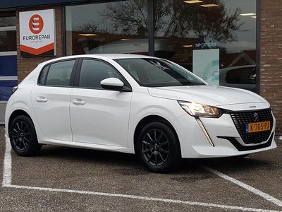 Witblanc banquise Occasion 2021 Peugeot 208 Active Hatchback | € 13.600 (Iets duurder)