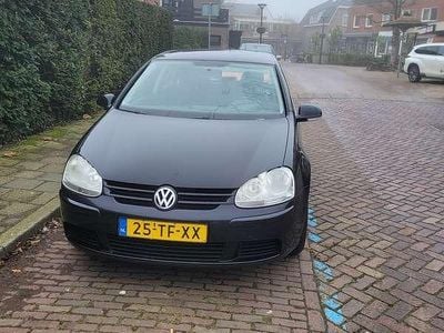 VW Golf V