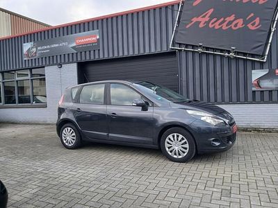 Grijs Gebruikt 2010 Renault Scénic III Expression MPV | € 3.950 (Eerlijke prijs)