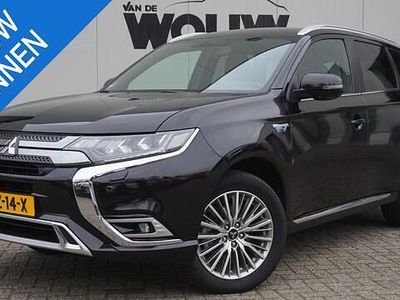 Zwart Gebruikt 2021 Mitsubishi Outlander Intense+ SUV | € 24.495 (Eerlijke prijs)