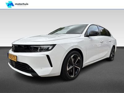 Wit Occasion 2023 Opel Astra Edition Stationwagen | € 26.940 (Eerlijke prijs)
