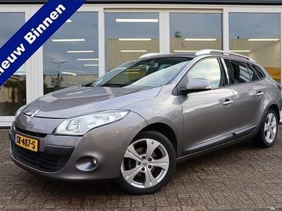 Grijs Occasion 2011 Renault Mégane GrandTour Dynamique Stationwagen | € 2.500 (Goede deal)