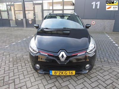 Zwart Occasion 2015 Renault Clio GrandTour Dynamique Stationwagen | € 7.450 (Eerlijke prijs)