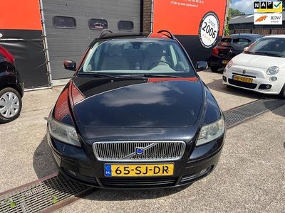 Zwart Gebruikt 2006 Volvo V50 Momentum Stationwagen | € 1.350 (Goede deal)