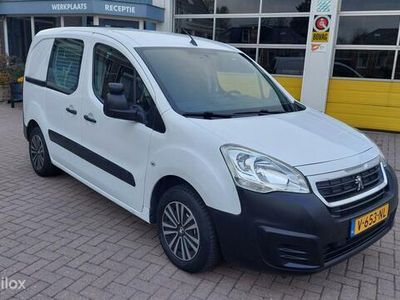 Wit Occasion 2018 Peugeot Partner Premium MPV | € 10.950 (Iets duurder)