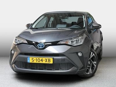 Grijs (metallic) Gebruikt 2023 Toyota C-HR+ SUV | € 32.750 (Duur)