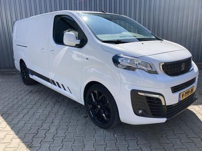 tweedehands Peugeot Expert 231S 2.0 BlueHDI 120 Premium Pack L2 2.500 KG aanhanggewicht - 19 inch LM velgen Spoiler achter Dikke bus