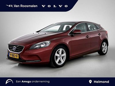 Rood Occasion 2014 Volvo V40 Momentum Hatchback | € 13.450 (Eerlijke prijs)