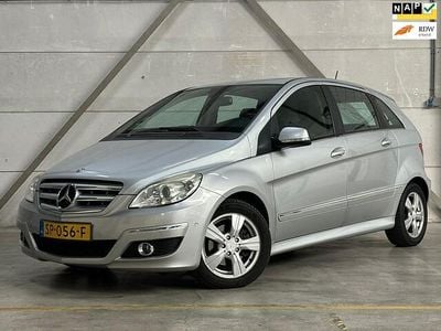 Mercedes B200