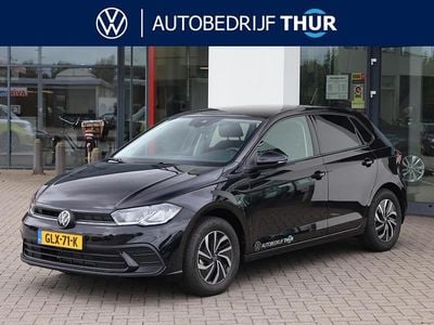 Zwart, metallic lak Occasion 2024 VW Polo Edition Hatchback | € 25.950 (Duur)