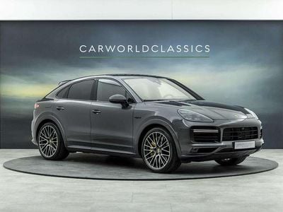 Occasion Porsche Cayenne Turbo S 680 PK (500 kW) 2022 Grijs (metallic) SUV