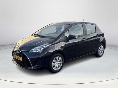 Zwart Occasion 2015 Toyota Yaris Hybrid Comfort Hatchback | € 11.900 (Eerlijke prijs)