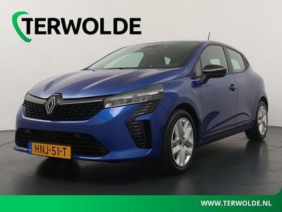 Blauw Gebruikt 2025 Renault Clio V Evolution Hatchback | € 23.945 (Eerlijke prijs)