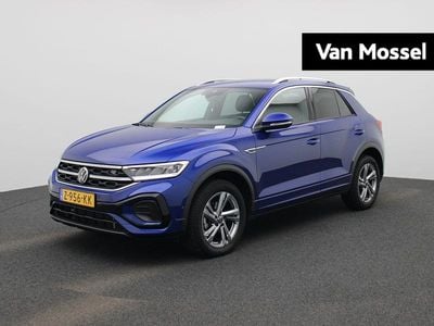 Blauw Gebruikt 2024 VW T-Roc R-line SUV | € 34.700 (Eerlijke prijs)