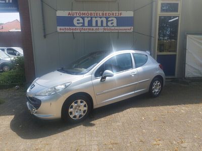 tweedehands Peugeot 207 1.6-16V T Féline