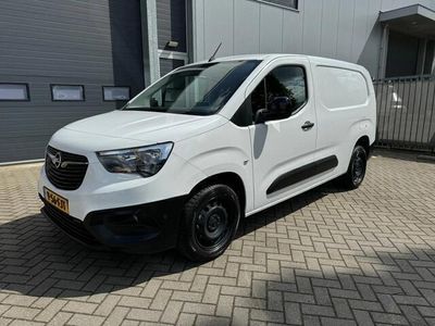 tweedehands Opel Combo 1.5D L2H1 Selection, Navi, PDC, Bluetooth, Camera, Etc.