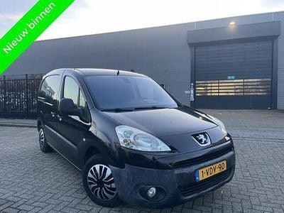 Zwart Gebruikt 2009 Peugeot Partner MPV | € 2.699 (Eerlijke prijs)