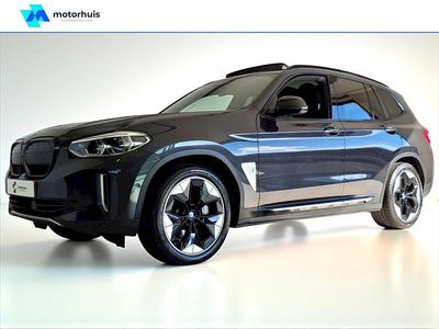 Grijs Gebruikt 2021 BMW iX3 Comfort Edition SUV | € 31.490 (Goede deal)