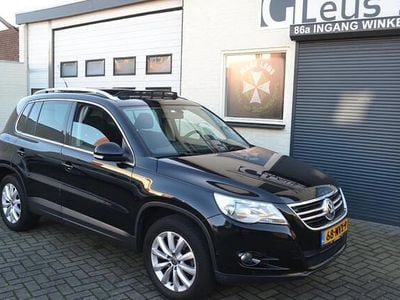 Zwart (metallic) Gebruikt 2010 VW Tiguan Sport SUV | € 6.800 (Eerlijke prijs)
