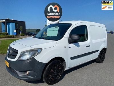 Mercedes Citan 109