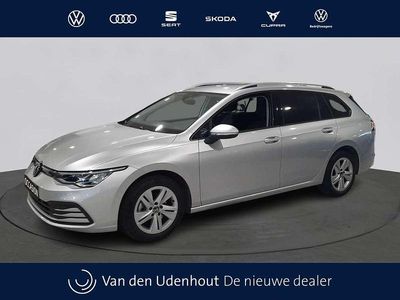 Grijs (metallic) Occasion 2023 VW Golf VIII Business Stationwagen | € 22.750 (Iets duurder)