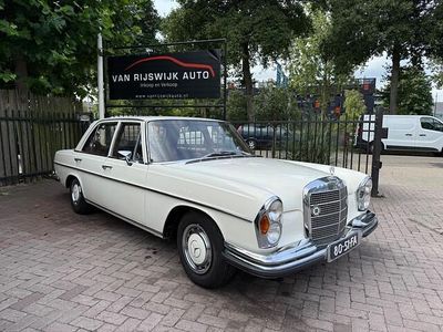 Groen Occasion 1968 Mercedes S280 Sedan | € 13.990