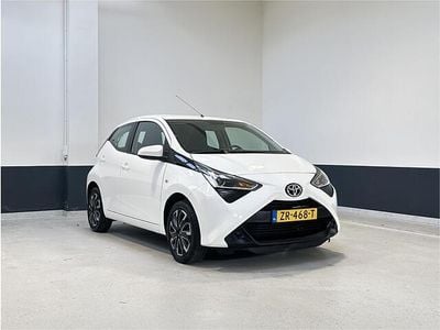 Occasion Toyota Aygo X-play 72 PK (52 kW) 2019 Wit Hatchback