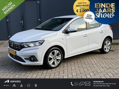 Wit Gebruikt 2021 Dacia Sandero Comfort Hatchback | € 15.485 (Eerlijke prijs)