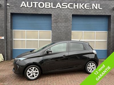 Zwart Occasion 2019 Renault Zoe LIMITED Hatchback | € 10.745 (Eerlijke prijs)