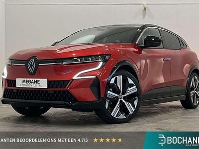 Rood Nieuw 2025 Renault Mégane Iconic Hatchback | € 44.359 (Duur)