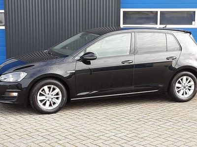 Zwart Gebruikt 2015 VW Golf VII Comfortline Hatchback | € 7.750 (Duur)