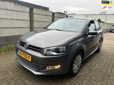 Grijs Occasion 2012 VW Polo Comfortline Hatchback | € 9.799 (Duur)