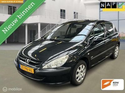 tweedehands Peugeot 307 1.6-16V Navi | Trekhaak | | Parkeersensor |