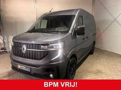 Grijs Gebruikt 2024 Renault Master Van | € 37.950 (Eerlijke prijs)
