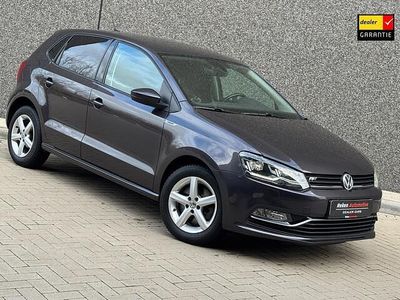 Grijs (metallic) Gebruikt 2016 VW Polo R-line Hatchback | € 12.499 (Eerlijke prijs)