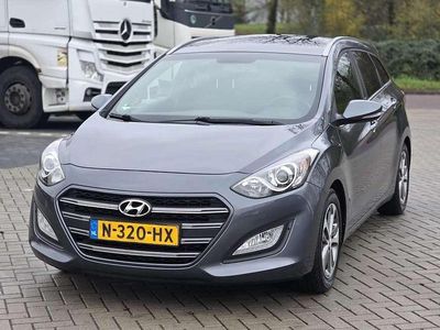 Grijs Gebruikt 2017 Hyundai i30 Stationwagen | € 9.750 (Eerlijke prijs)