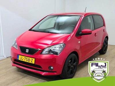 Rood Gebruikt 2016 Seat Mii CONNECT Hatchback | € 6.298 (Eerlijke prijs)